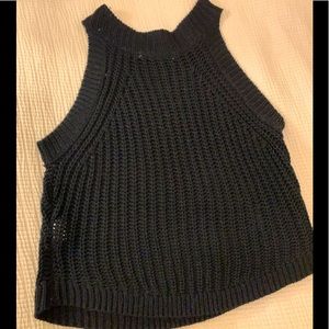 Crop Sleeveless Sweater